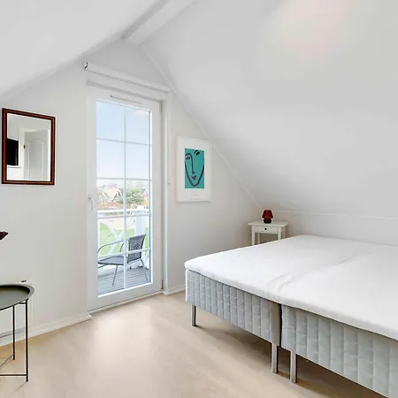 Charming Architect-designed Terraced House With Sea View * Bro (Funen)
