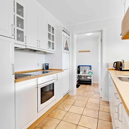 Charming Architect-designed Terraced House With Sea View Holiday home