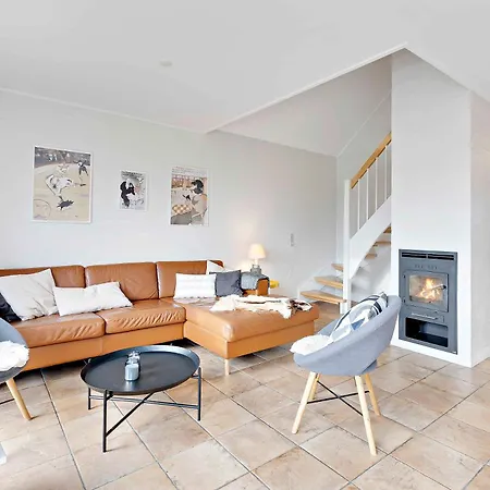 Charming Architect-designed Terraced House With Sea View Bro (Funen)