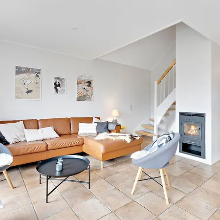 Charming Terraced House By The And Forest Feriehus