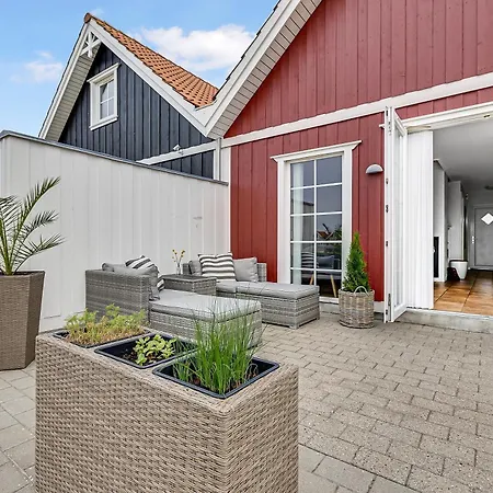 Charming Terraced House By The And Forest * Bro (Funen)
